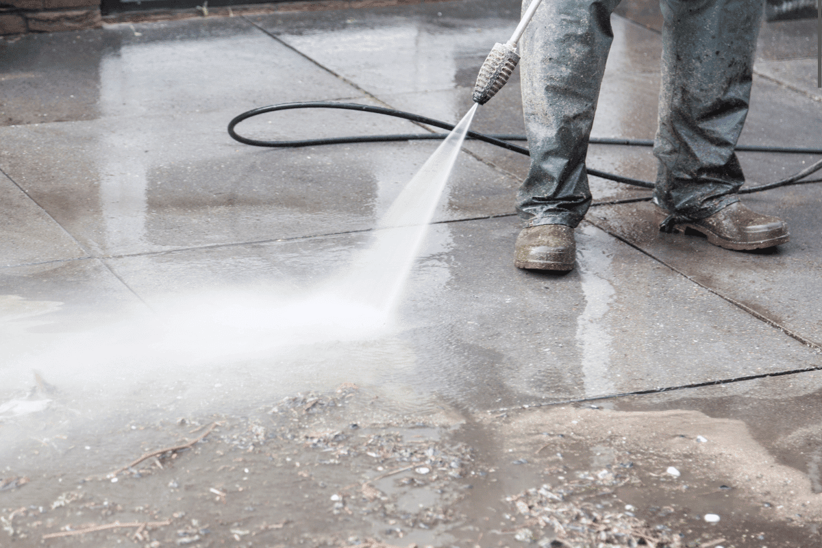 Professional Parking Lots & Garages Pressure Washing Tucson