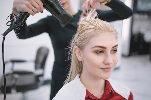 Why Attending Hairdressing Courses Valuable?