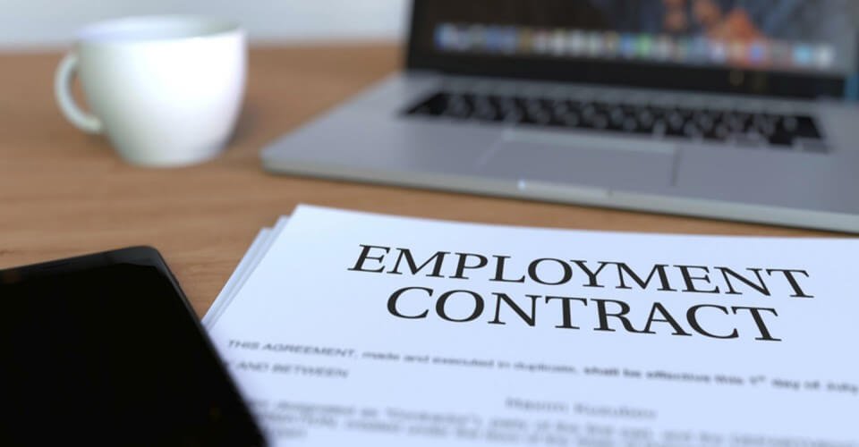 Legal Advice on Navigating Employment Contracts in the UAE