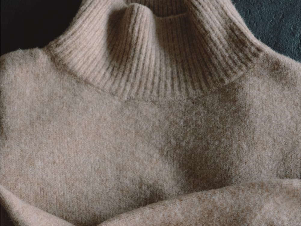 How to Stop Pilling on Your Favorite Fall Sweaters | Story | Hero Traveler
