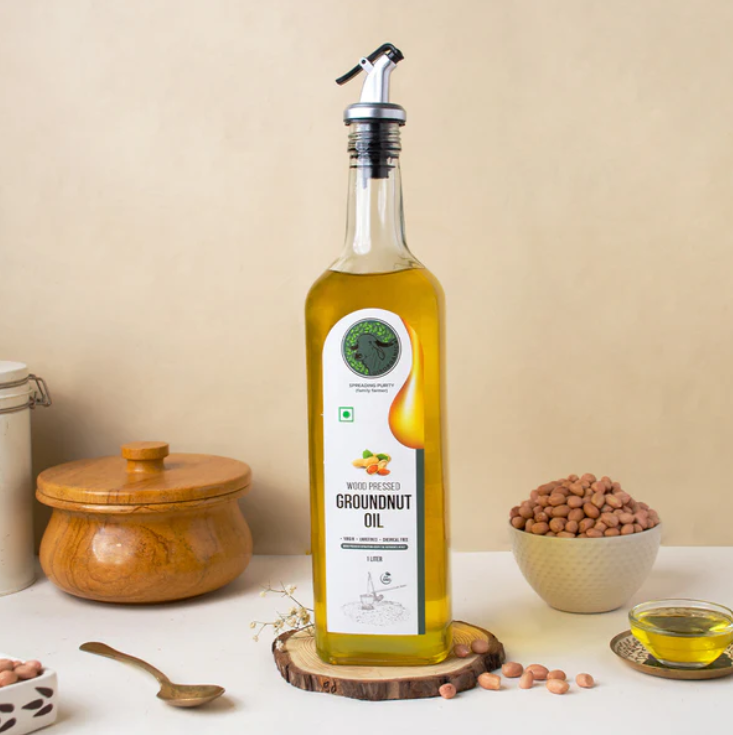 How GirOrganic Makes Wood-Pressed Groundnut Oil: Understanding the Traditional Process