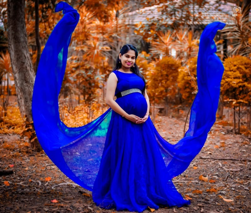 10 Creative Ideas for Pregnant Women Photoshoots