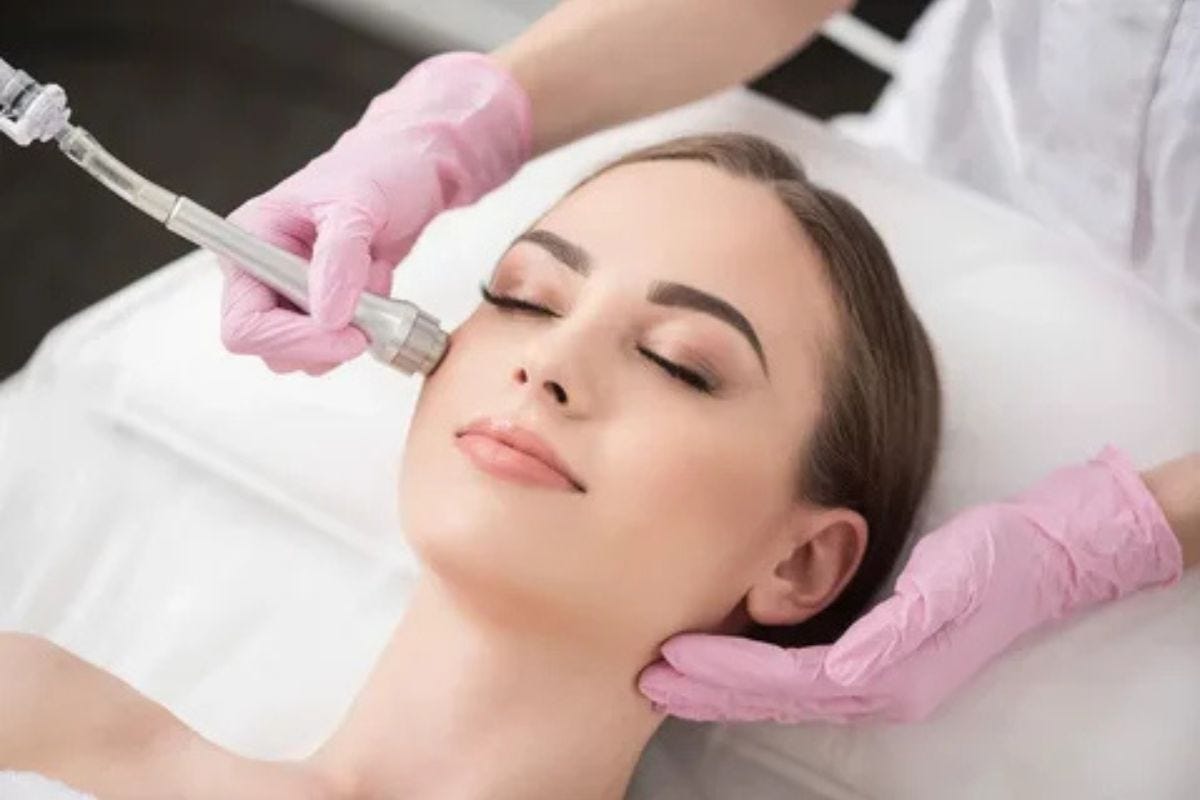 Top Skin Care Tips for Glowing Skin in Los Angeles | by Volume Aesthetics | Nov, 2024 | Medium