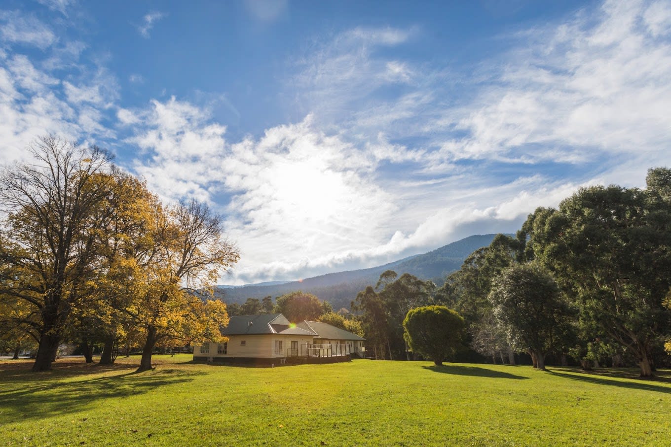 Why is Oscar’s on the Yarra the Best Choice for a Memorable Warburton Stay? | Families