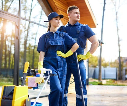 Improve your Site’s Ambiance with Professional Cleaning Service in Arlington | by Signature Cleaning Services | Nov, 2024 | Medium