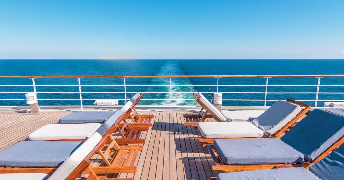 How to Plan the Perfect Luxury Cruise Vacation in Canada in 2025? - The Luxury Travel Agency