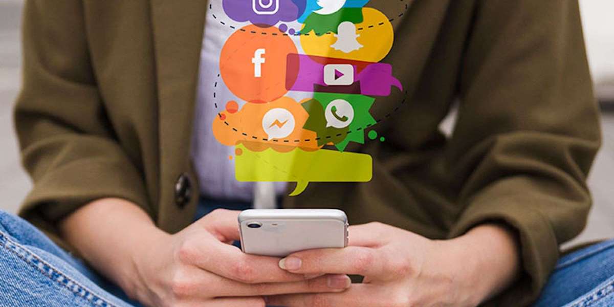 Shaping Tomorrow with Social Media App Trends for 2025