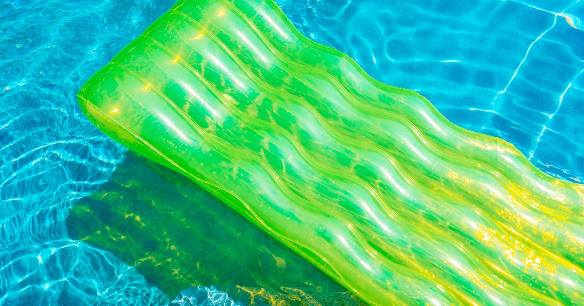 Why Ripple Floating Mats Are a Must-Have for Relaxation and Fun