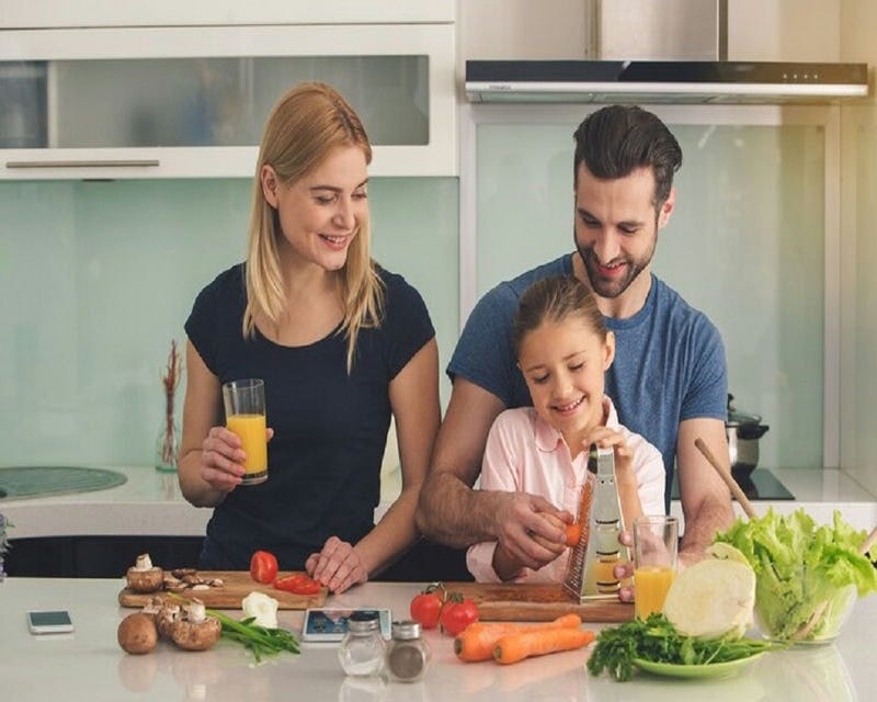 10 Simple Ways to Improve Your Family Immune System Naturally | by Durpha Yorest | Jan, 2025 | Medium