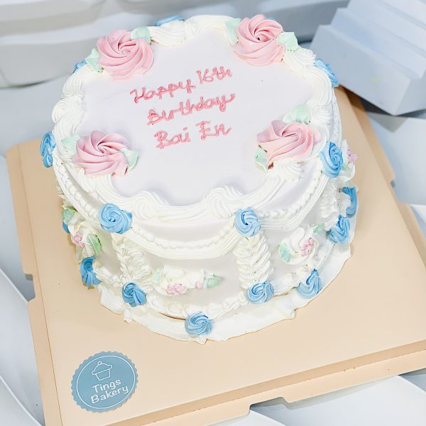 Exquisite Vintage Cakes “That Bewitched Me Body and Soul” - Atlanta News Plus