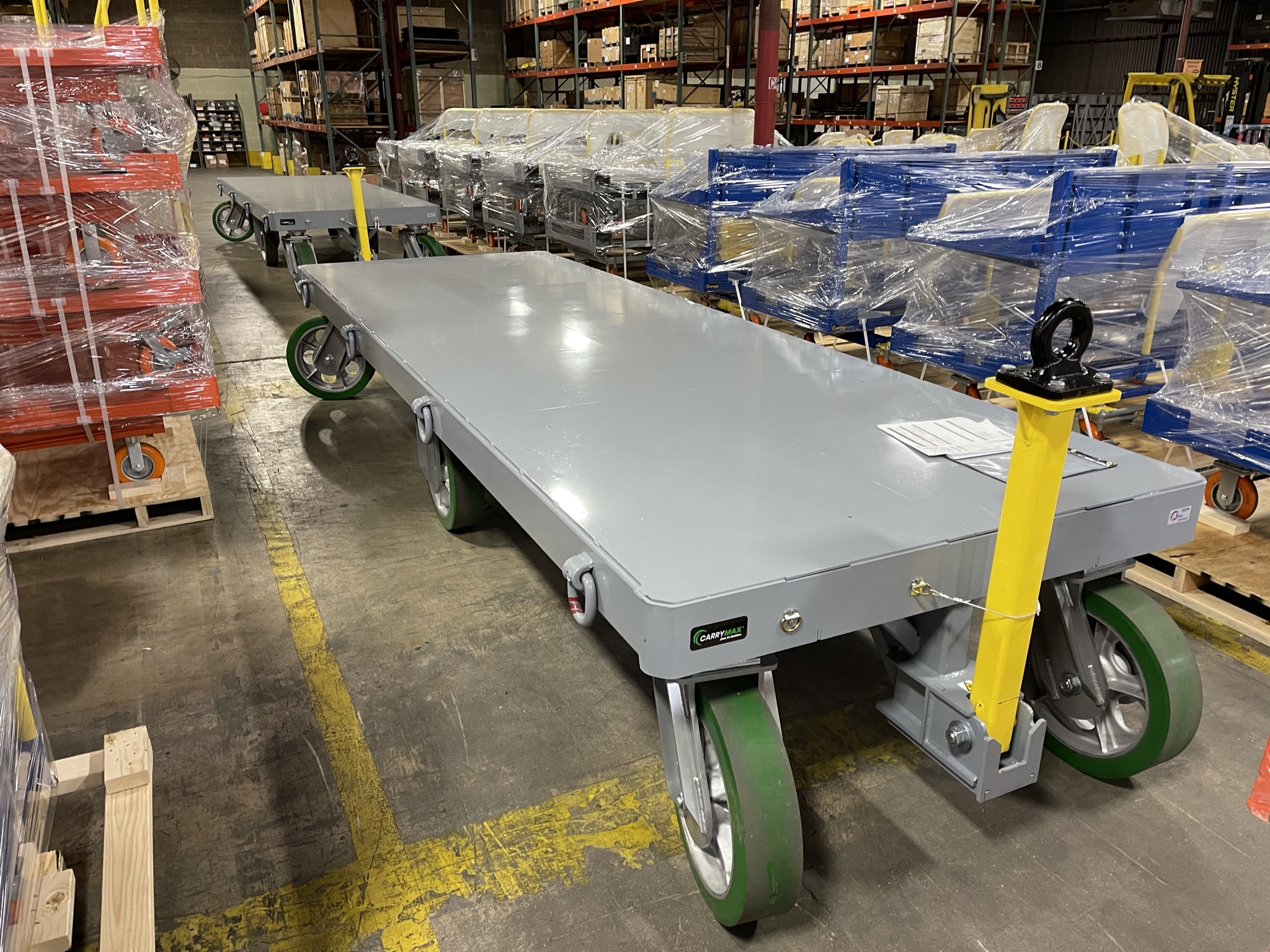 The Advantages of Industrial Carts for Heavy Material Handling -