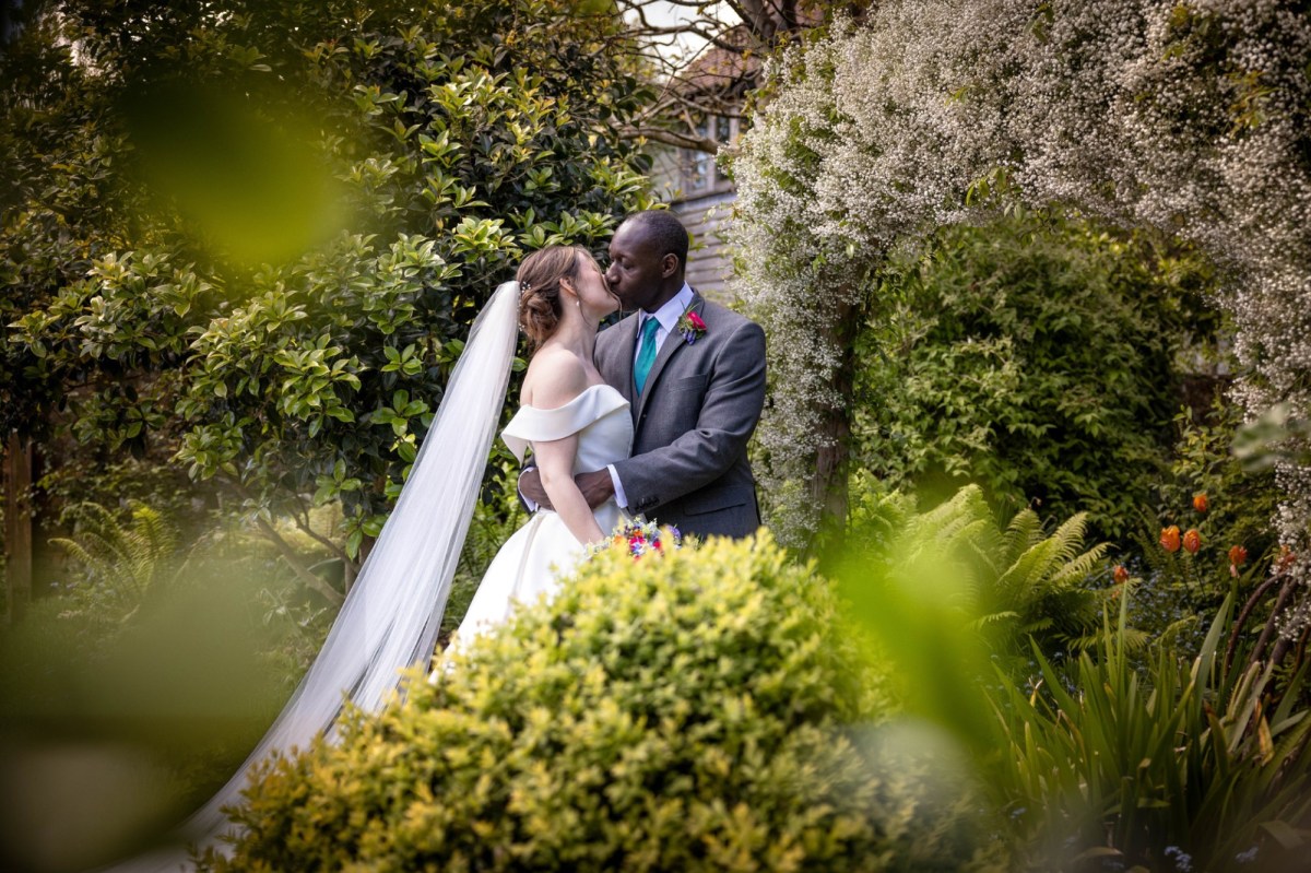 Top Wedding Venues in Sussex: Perfect Settings for Your Dream Day – ALFRISTON GARDENS