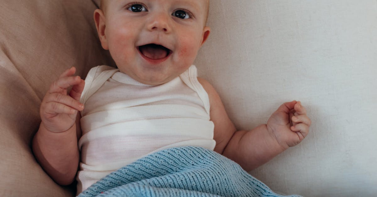 Is Swaddling with a Muslin Wrap the Secret to Better Sleep for Babies?