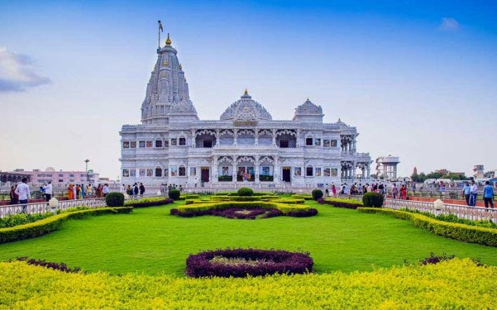 Explore the Spiritual Splendor of Mathura Mathura Tour Package and Chaurasi Kos Ki Parikrama. | by Shri Mathuraji | Jan, 2025 | Medium