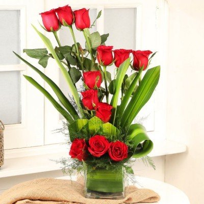 Anniversary Flowers Online Delivery in India - OyeGifts Florist