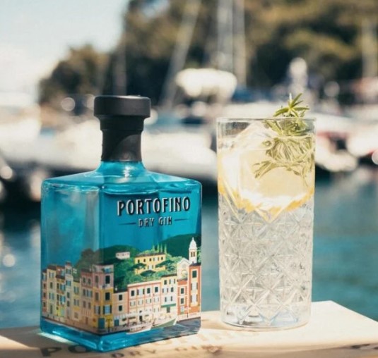 The Distinctive Elegance of Portofino Dry Gin | Vipon