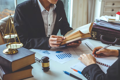 5 Key Reasons to Hire a Business Lawyer in San Antonio Today