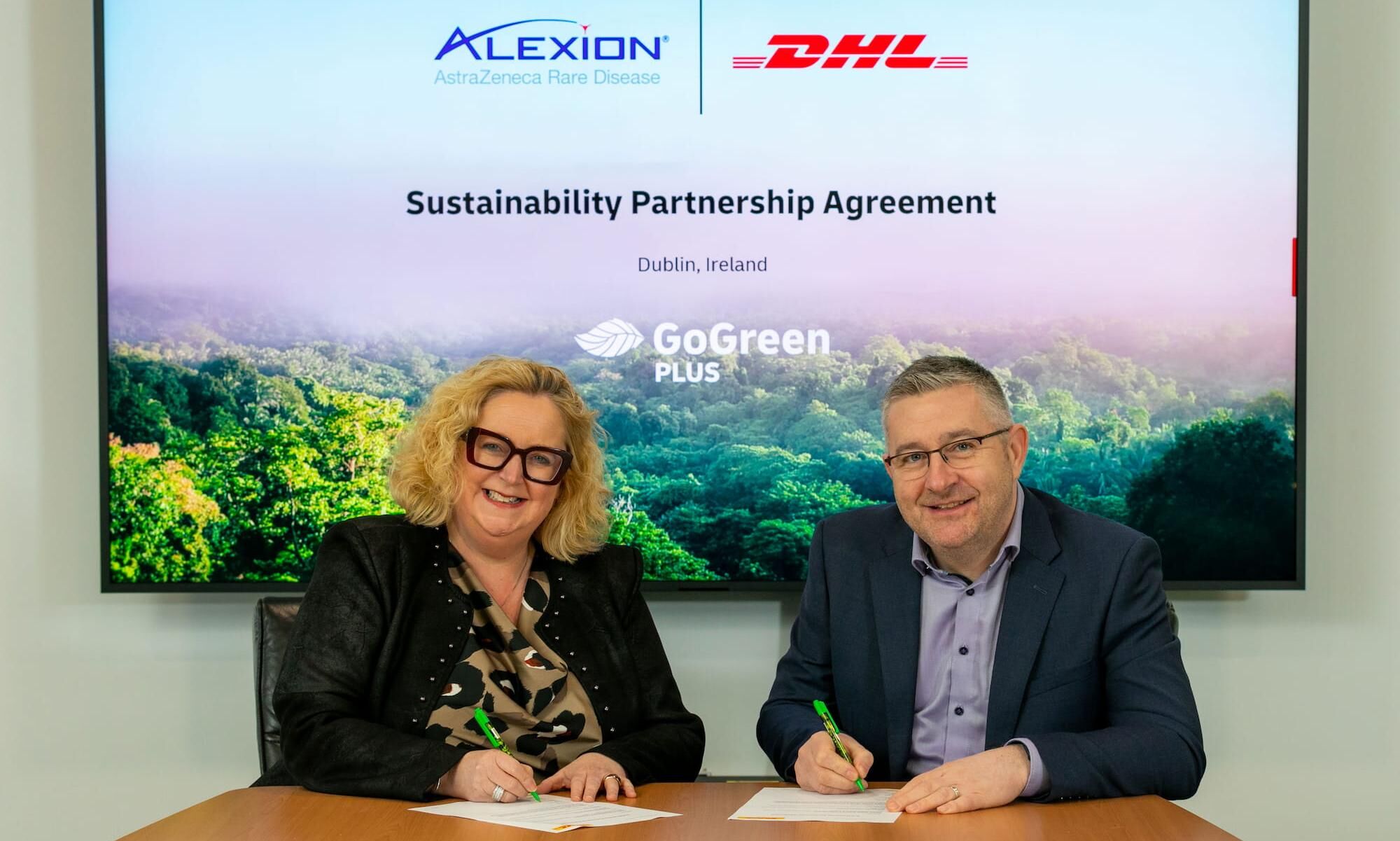 Alexion, DHL Express join forces in Ireland’s first 100% switch to SAF