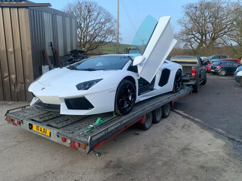 Tow Truck Service in Luton | A2Btow