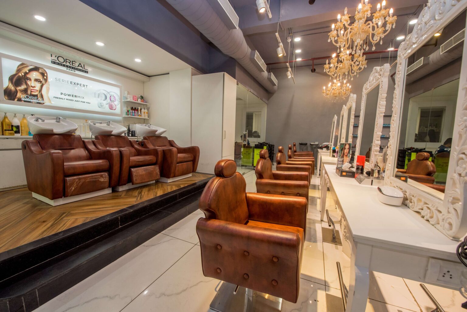 Why Start a Salon Franchise in Delhi?