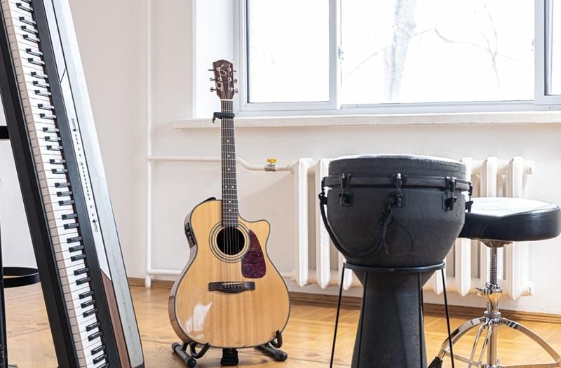 The Most Popular Musical Instruments: Which One's Right...
