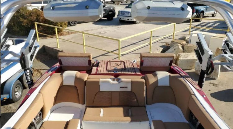 Is investing in used pontoon boats wise? - San Diego News 24