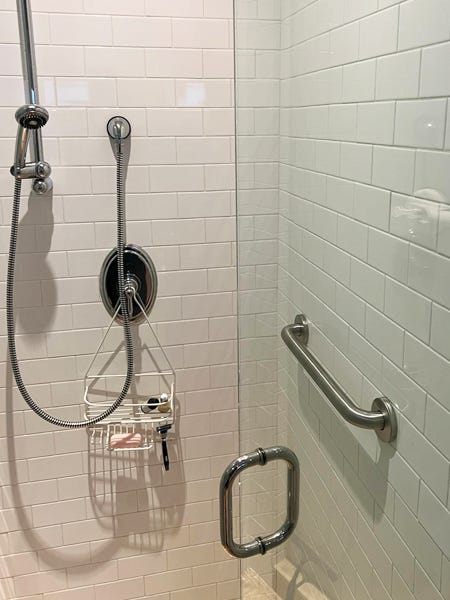 The Ultimate Guide to Grab Bar Installation in Houston | by Texas Senior Safety | Mar, 2025 | Medium