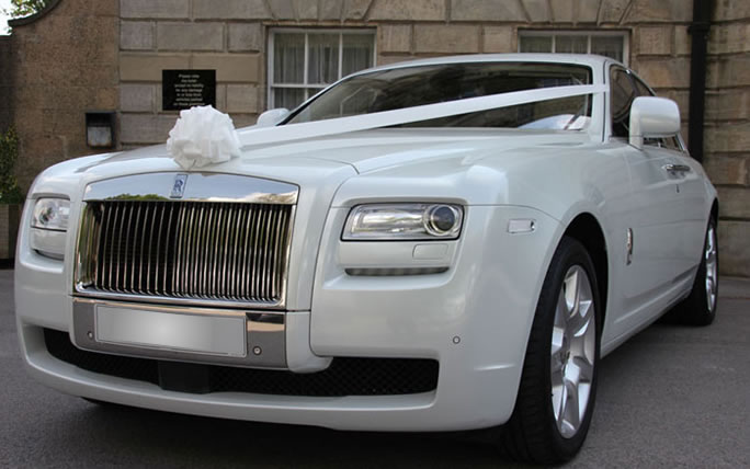 Wedding Cars Birmingham The Perfect Ride for Your Big Day – Houston Stevenson