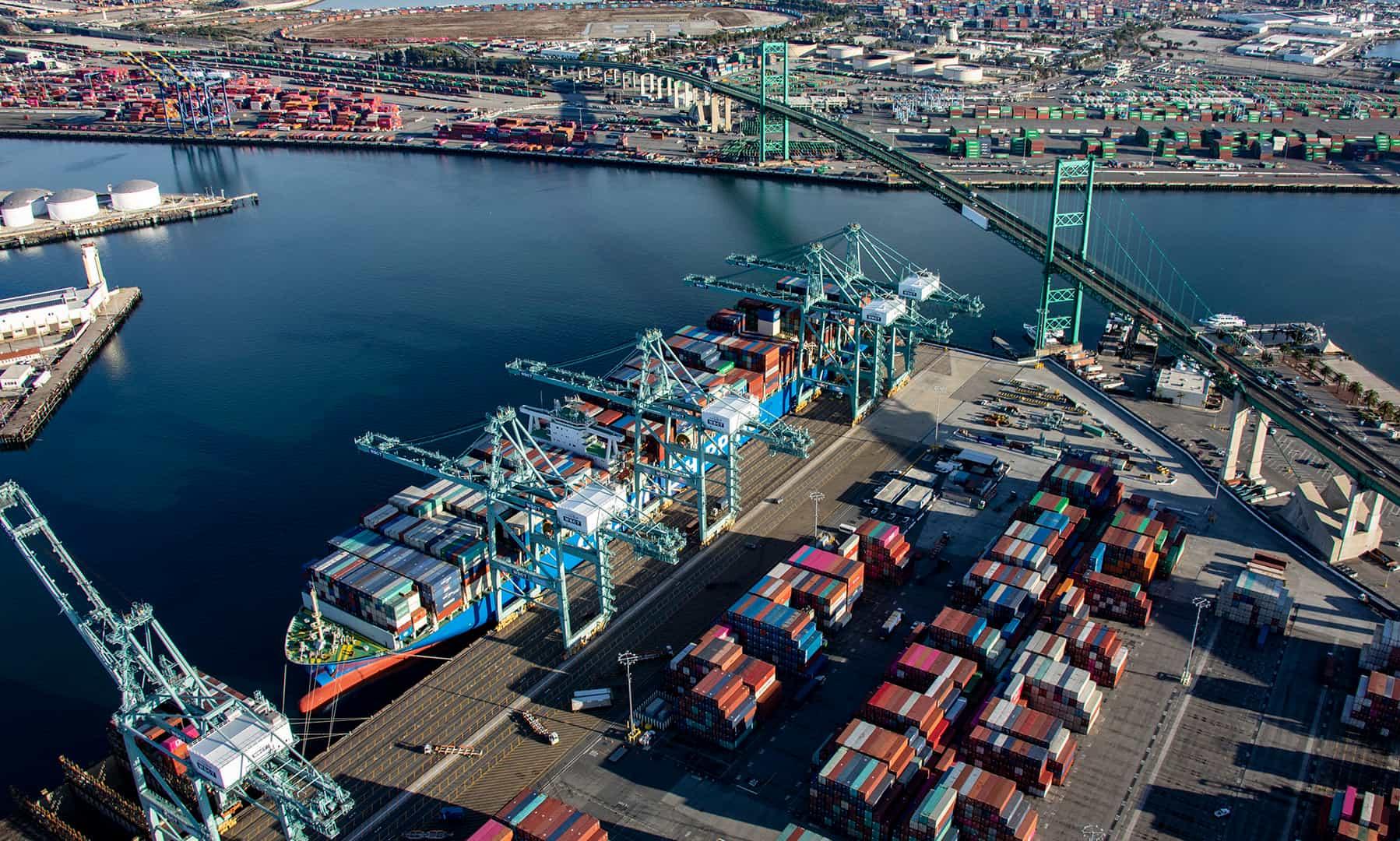 Los Angeles, Long Beach ports report record March volumes