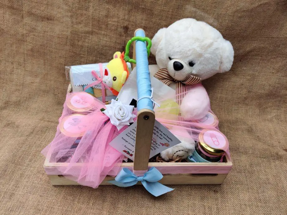 The Complete Guide to Baby Shower Hampers: Heartfelt Gift Ideas for New Parents - About Blavida.com