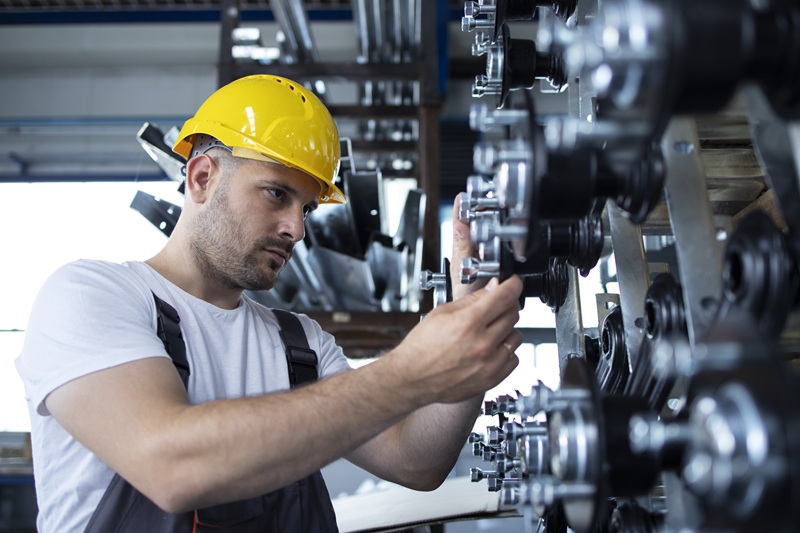 A Beginner’s Guide to Industrial Hardware – Vibe Explored