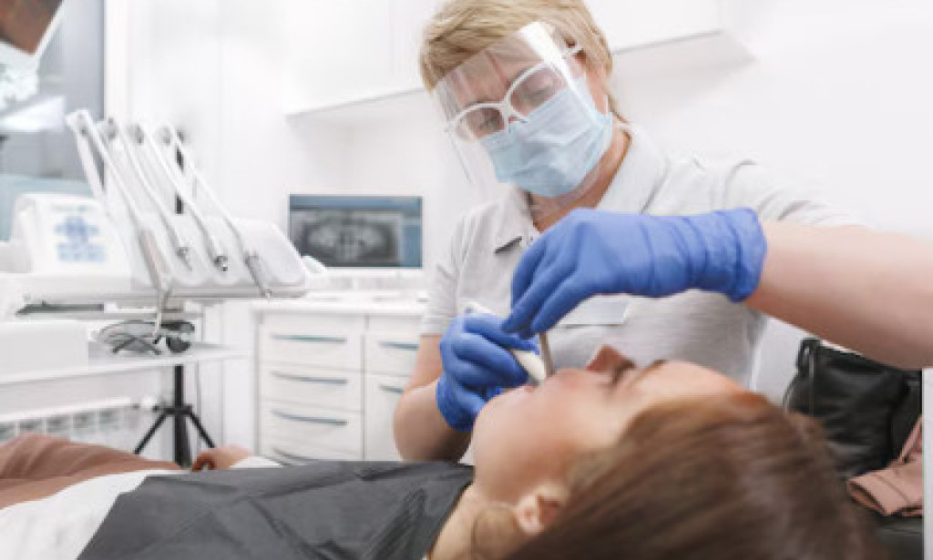 What You Need to Know About Emergency Dental Care