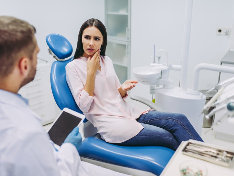 How Emergency Dentistry Saves Teeth and Restores Smiles