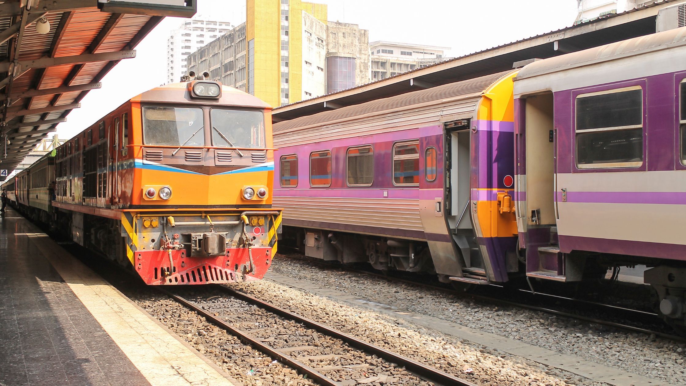 Railroad Compliance & Dispatch: Safety, Efficiency, Regulations