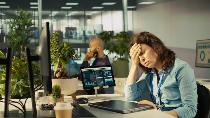 How AI Improves Workplace Wellness and Prevents Employee Burnout - TheBlogyfi