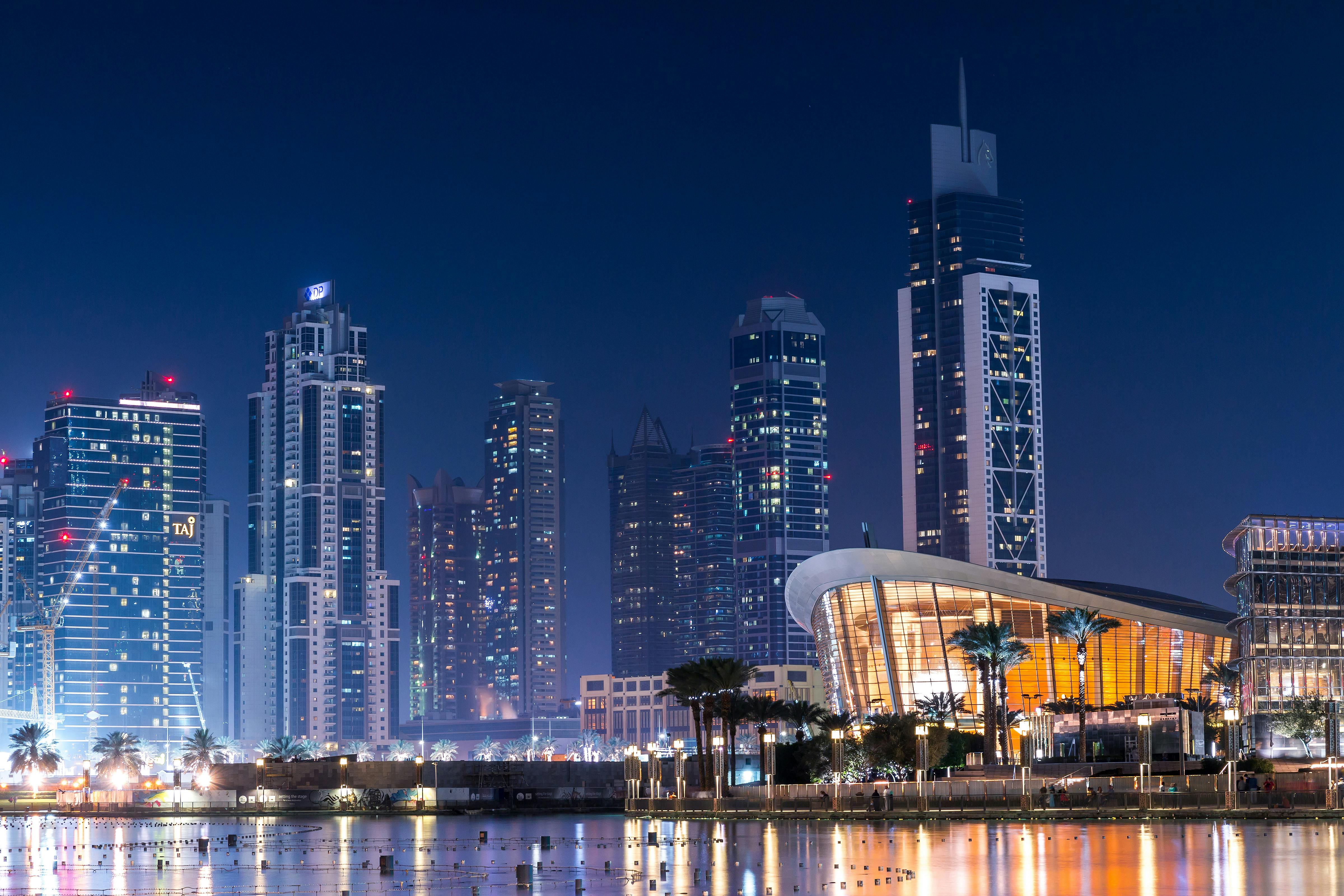 Cheap Flights to Dubai | Book International Flights to Dubai - AvigoFly