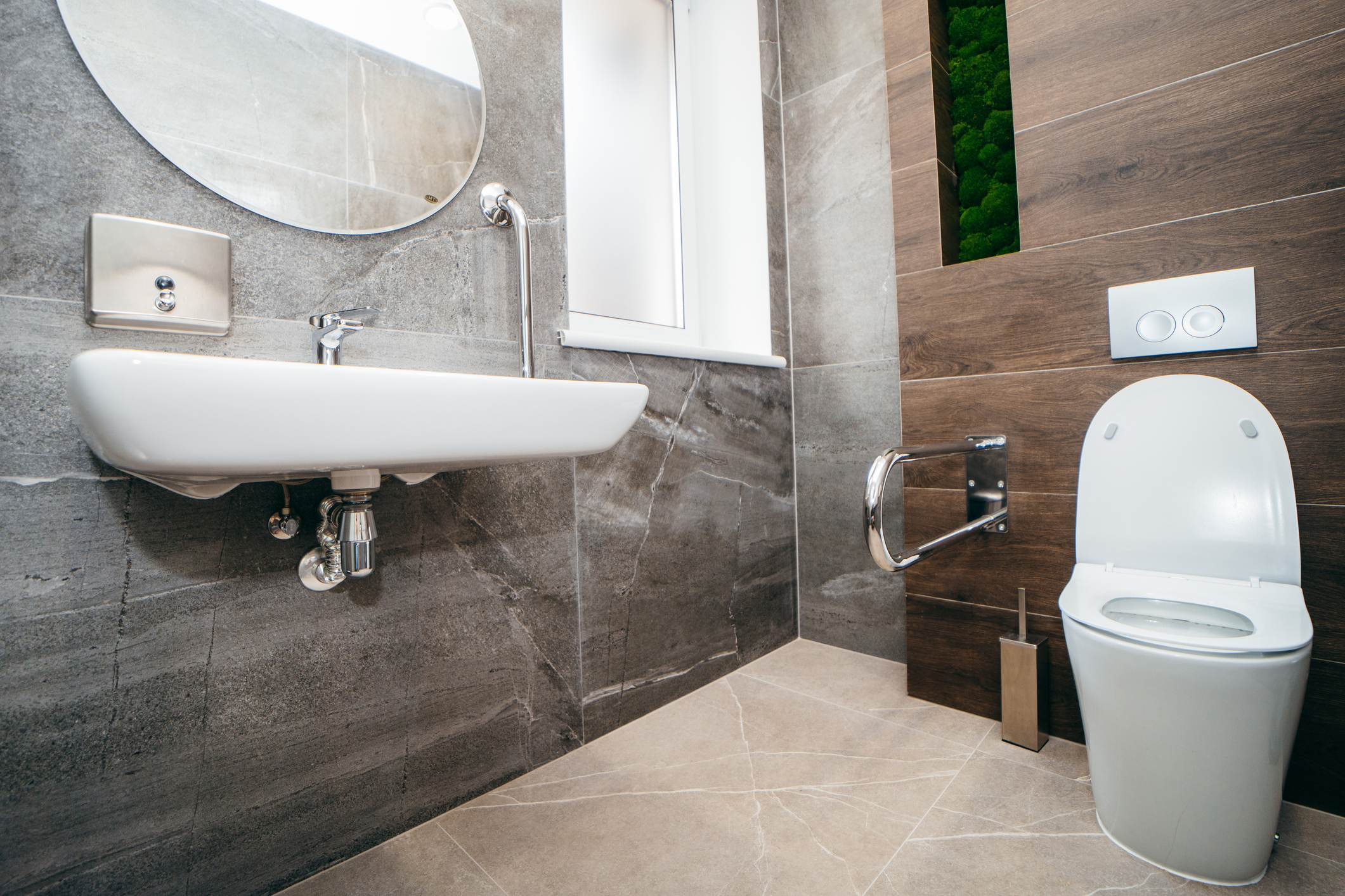 Waterproofing Tips for Handicap Bathroom Installations