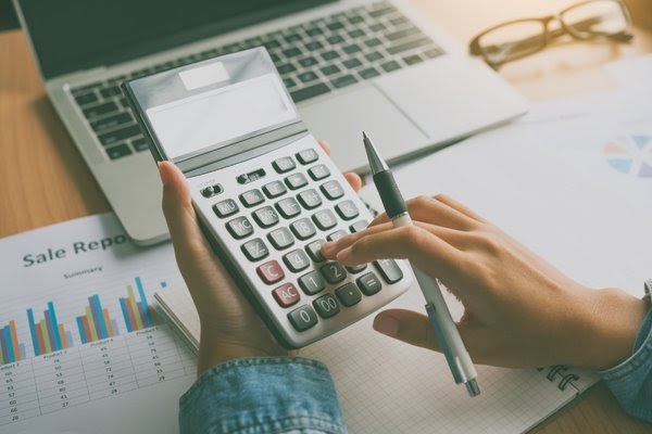 Why Hiring Professional Accountants Sint Maarten Is Crucial for Your Business Growth