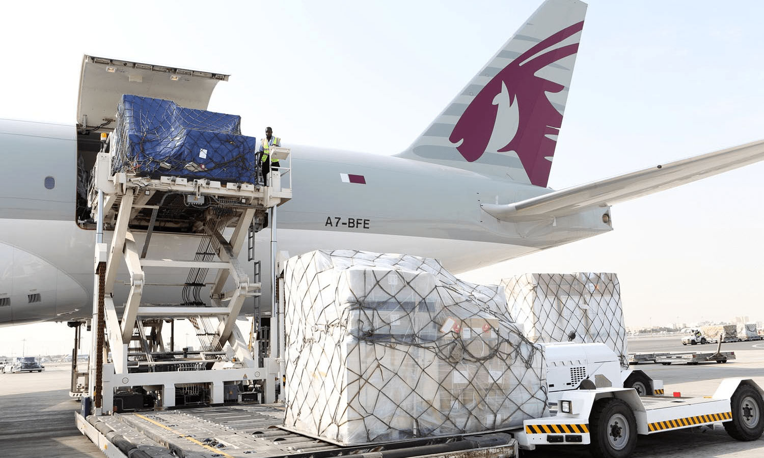 Qatar Airways Cargo and Airlink deliver 720 tonnes of humanitarian aid