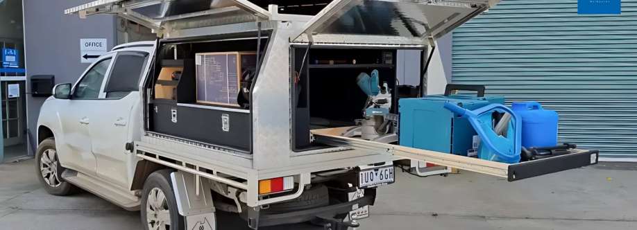 Van Fitouts Melbourne Cover Image