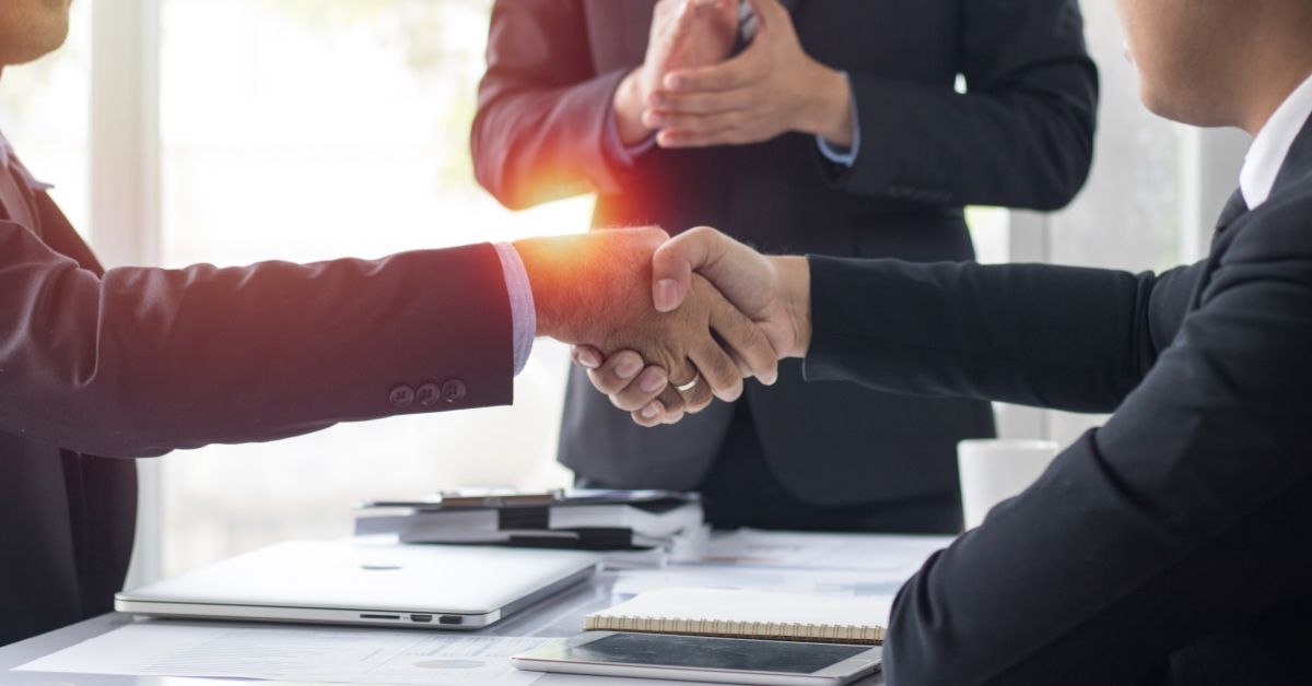 Business Growth Starts with the Right Support – Klay Legal