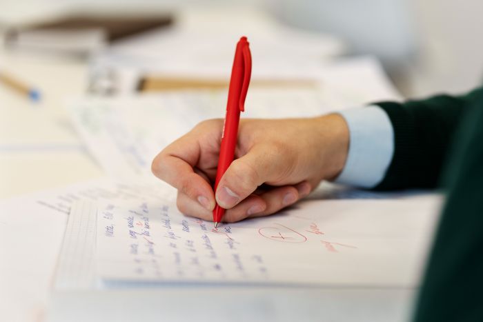 Colorado Signature & Handwriting Challenges – Common Forgery Scenarios and Tools Used – Houston Stevenson