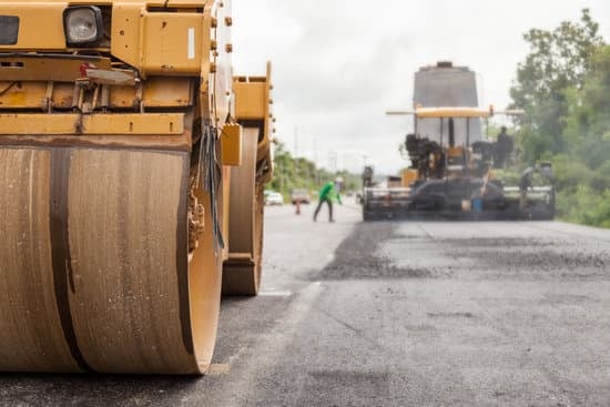 5 Common Mistakes to Avoid in Concrete Crack Repair – LINEMARKING PLUS