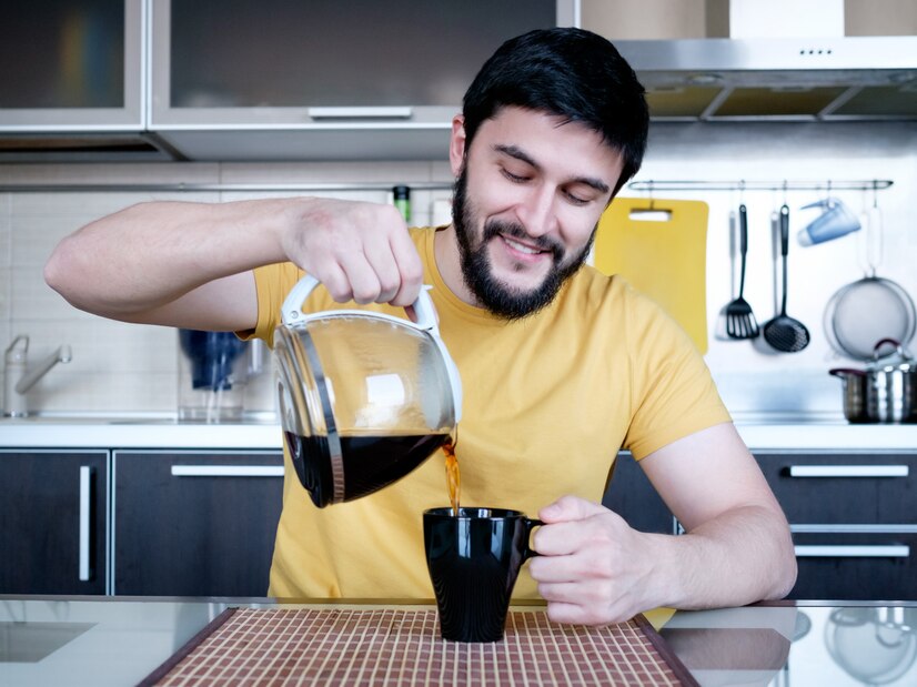 Which Tea Has the Most Caffeine? A Guide to Wake-You-Up Teas | update - British Tea Centre