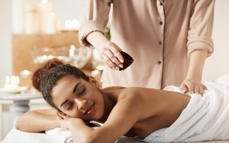 Understanding The Difference Between Regular And Ayurveda