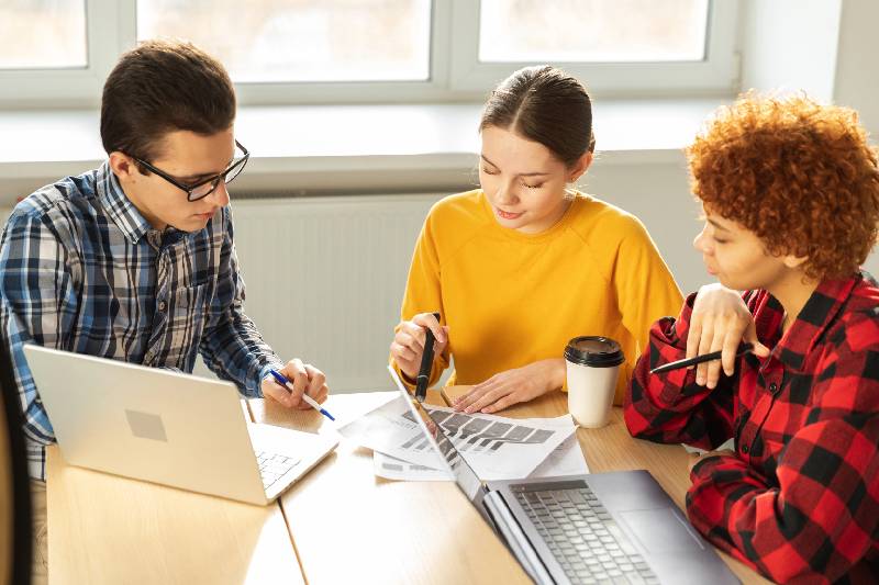 Making Study Groups Work: Advice for College Students ?