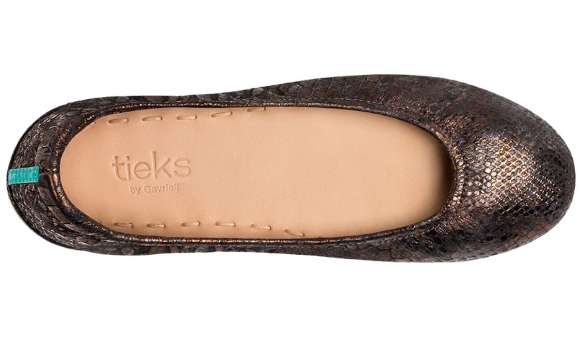 How to Choose & Style the Perfect Ballet Flat — Why Tieks Stand Out | by Tieks by Gavrieli | Sep, 2025 | Medium