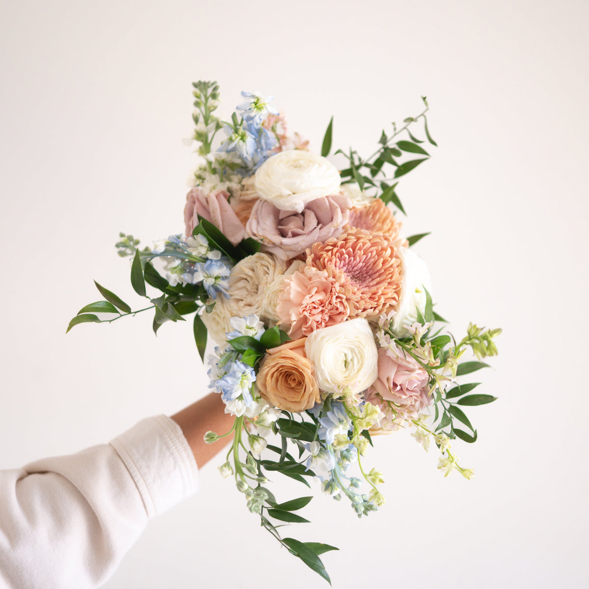 Bouquet Preservation: Keep Your Wedding Flowers Alive