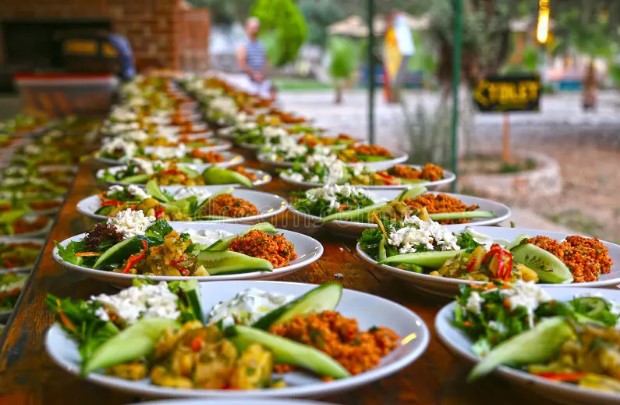 What Makes Open House Catering Ideal for Small Gatherings