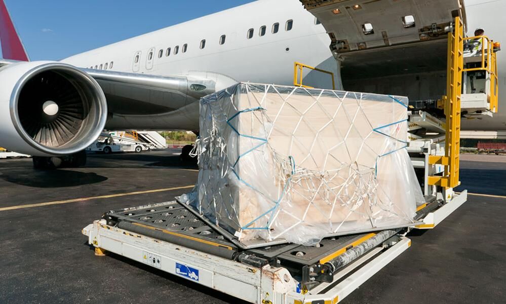 Global air cargo volumes rise 4% in October, says Xeneta